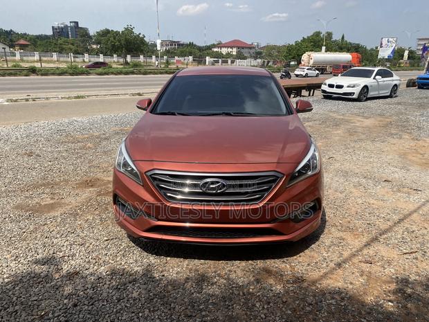Hyundai Sonata Sport Sedan FWD (2.4L 4cyl 6A) 2016 Orange