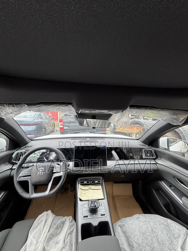 New BYD Song Pro DM-i 2025 White