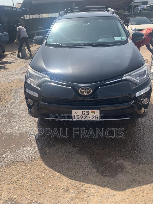 Toyota RAV4 Limited 4dr SUV (2.5L 4cyl 6A) 2018 Black