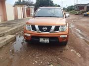 Nissan Navara 2009 Gold for sale