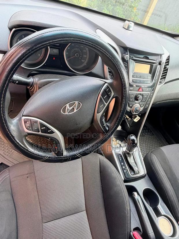 Hyundai Elantra GT 2013 Gray