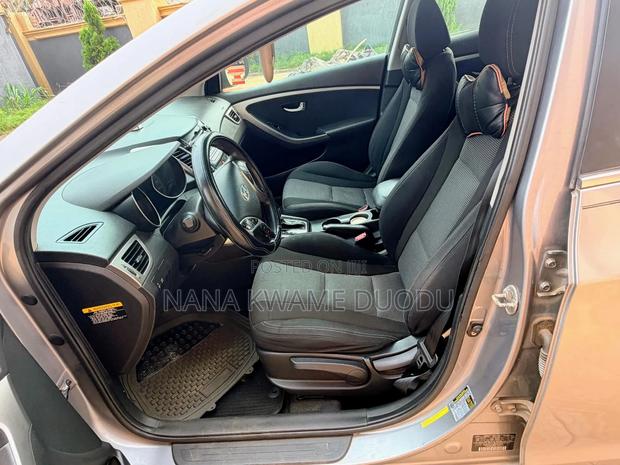Hyundai Elantra GT 2013 Gray