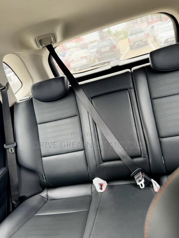 Kia Sportage SX 2023 White