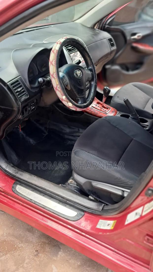 Toyota Corolla LE 4dr Sedan (1.8L 4 cyl 4A) 2009 Red