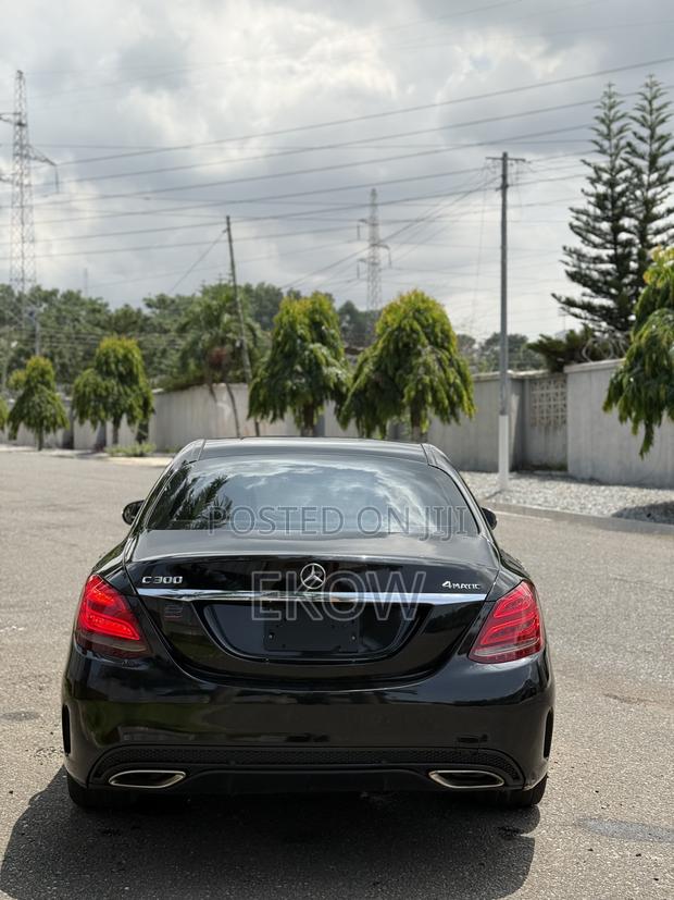 Mercedes-Benz C300 Base 4Matic Sedan AWD (2.0L 4cyl 7A) 2016 Black