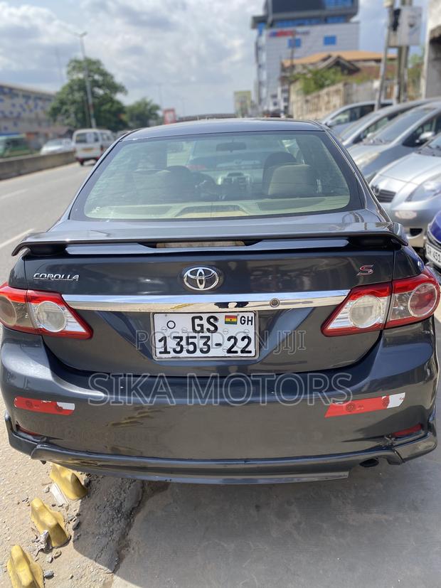 Toyota Corolla 2012