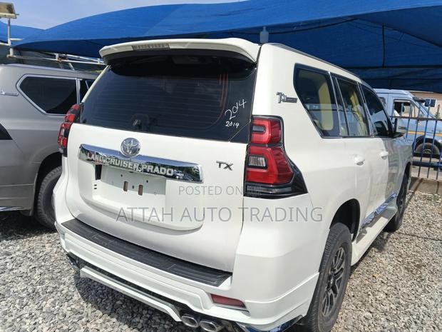 Toyota Land Cruiser Prado 2014 White