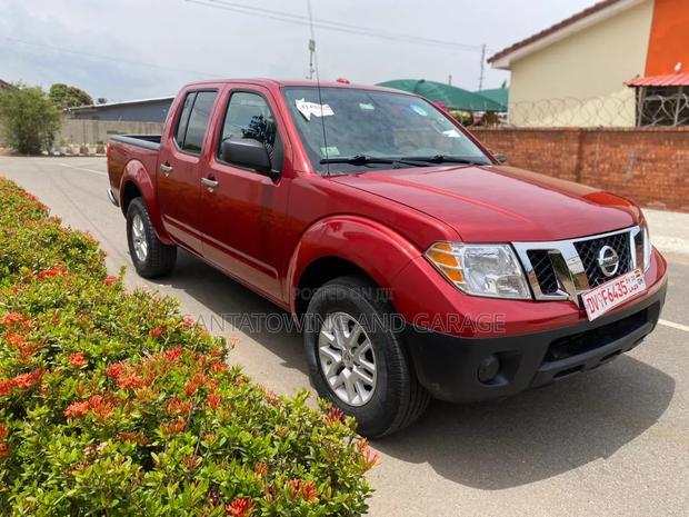 Nissan Frontier 2016 Red