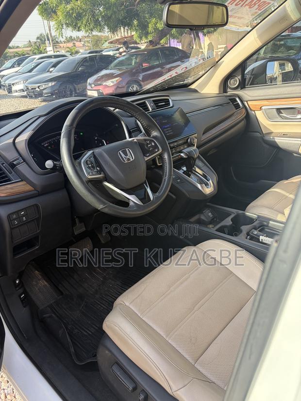 Honda CR-V 2019 White
