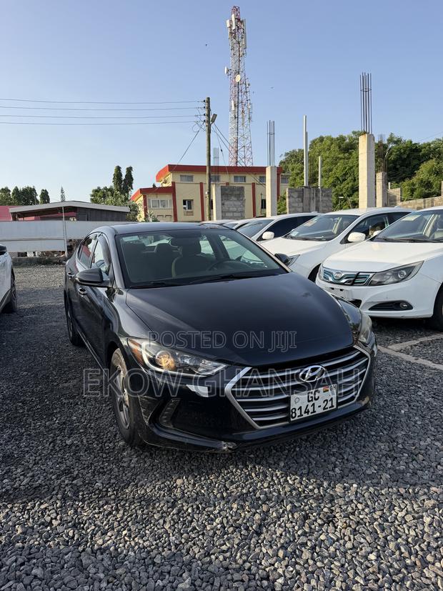 Hyundai Elantra 2018 Black