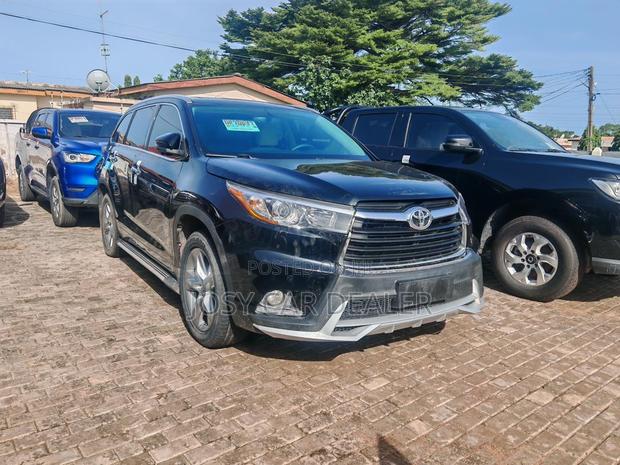 Toyota Highlander 2017 Black