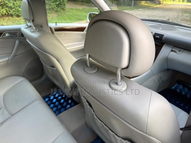 Mercedes-Benz C-Class 2004 Gray