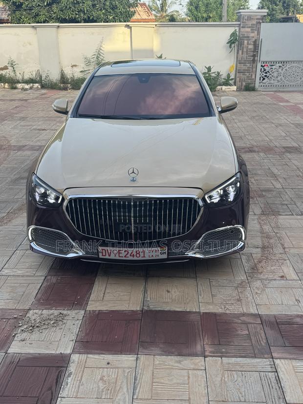 Mercedes-Benz E300 Base RWD Sedan (2.0L 4cyl 9A) 2017 Burgundy
