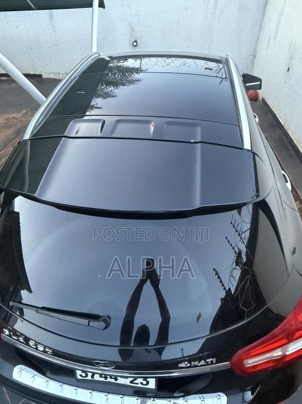 Mercedes-Benz GLA 250 2016 Black