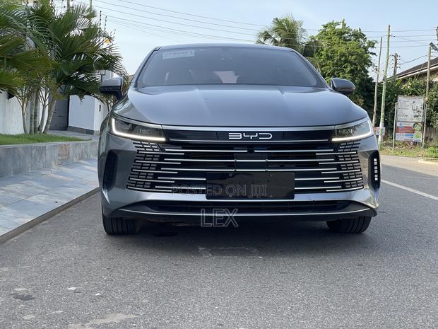 BYD Destroyer 05 DM-i 1.5 Hybrid FWD 2024 Silver