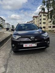 Toyota RAV4 XLE 4dr SUV (2.5L 4cyl 6A) 2018 Burgundy for sale