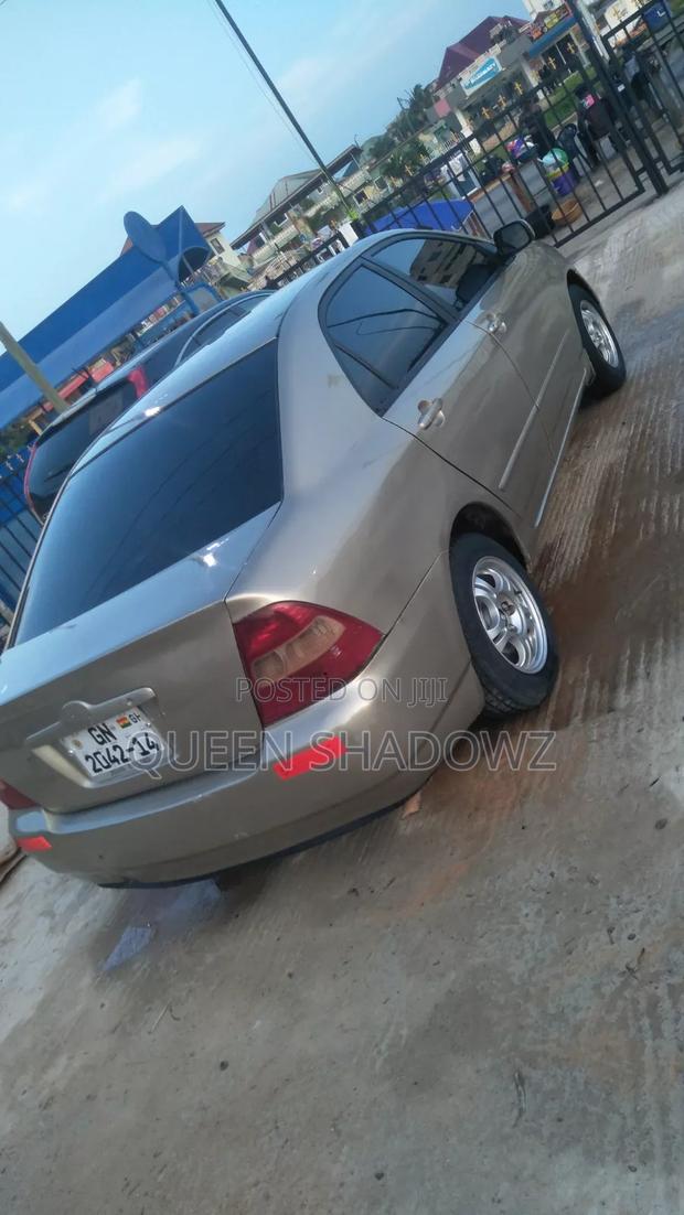 Toyota Corolla 2006 Gray