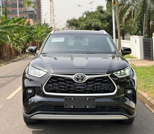 Toyota Highlander 2025 Black