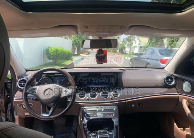 Mercedes-Benz E300 2019 Black