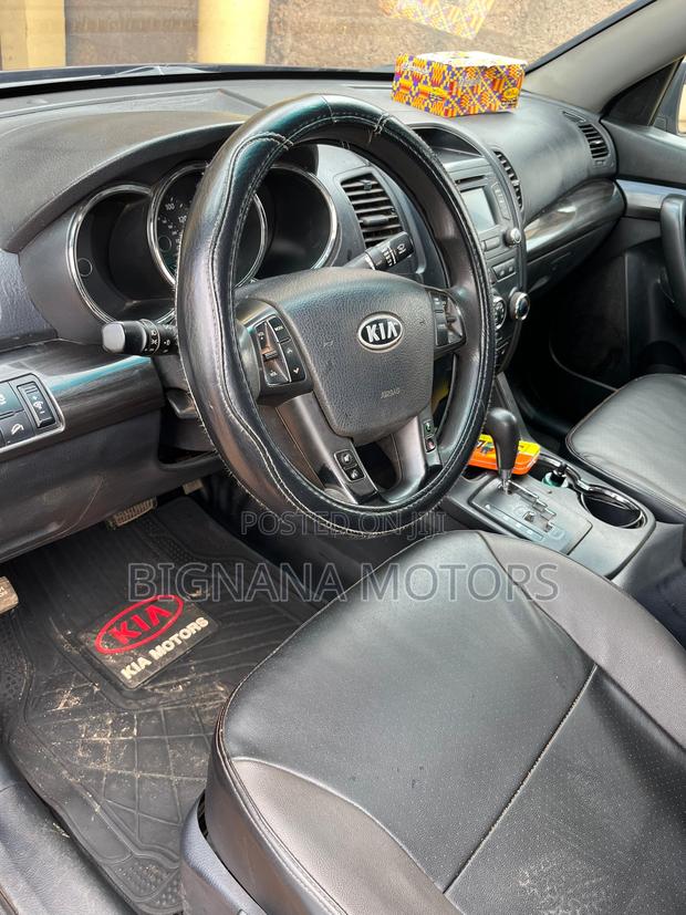 Kia Sorento LX 2013 Maroon