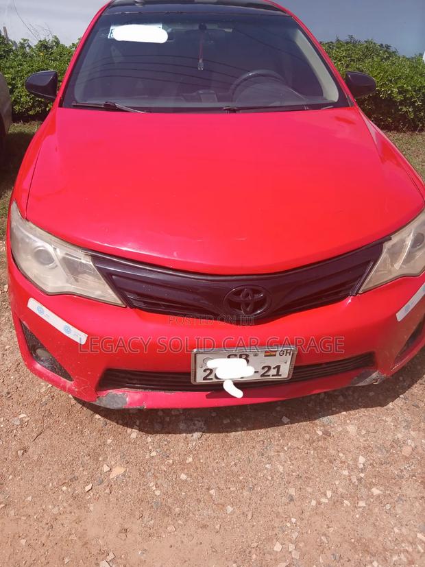 Toyota Camry 2012 Red