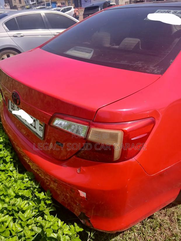 Toyota Camry 2012 Red