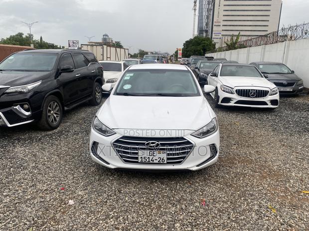 Hyundai Elantra Sport 2018 White
