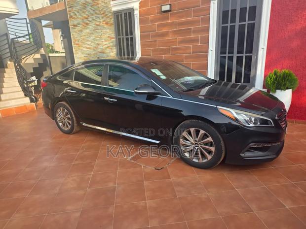 Hyundai Sonata Sport 2.0T Sedan FWD (2.0L 4cyl 6A) 2016 Black