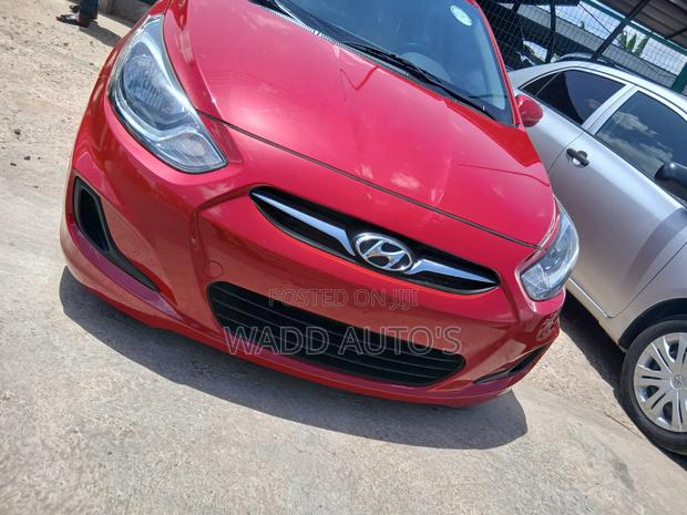 Hyundai Elantra 2016 Red