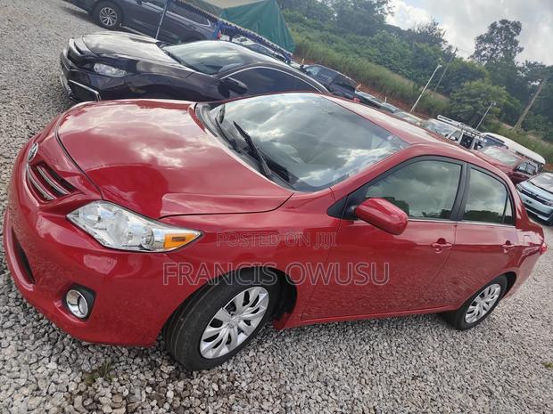 Toyota Corolla LE Special Edition 4dr Sedan (1.8L 4cyl 4A) 2013 Red