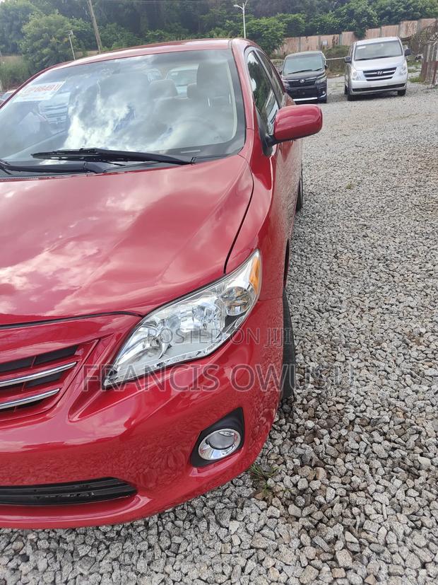 Toyota Corolla LE Special Edition 4dr Sedan (1.8L 4cyl 4A) 2013 Red