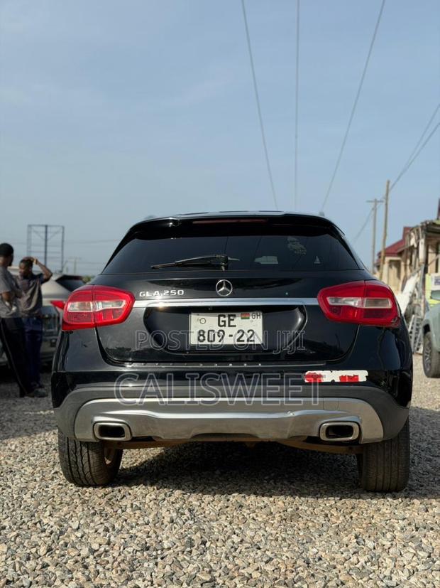 Mercedes-Benz GLA 250 2017 Black