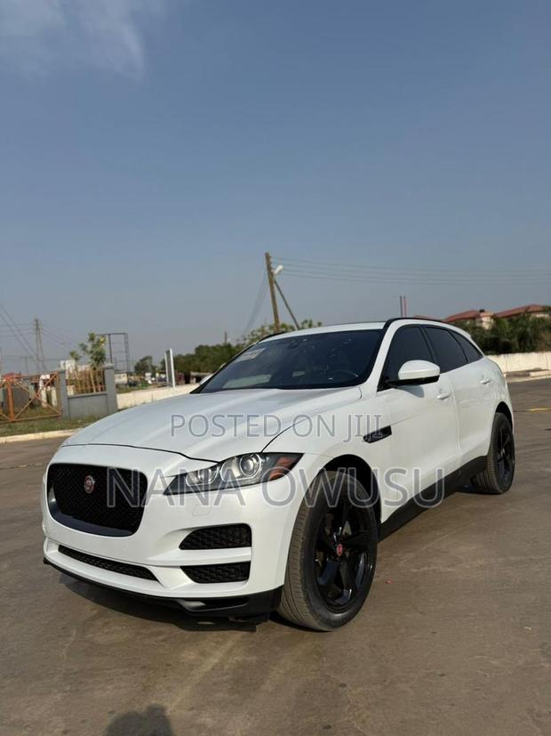 Jaguar F-Pace 2020 White