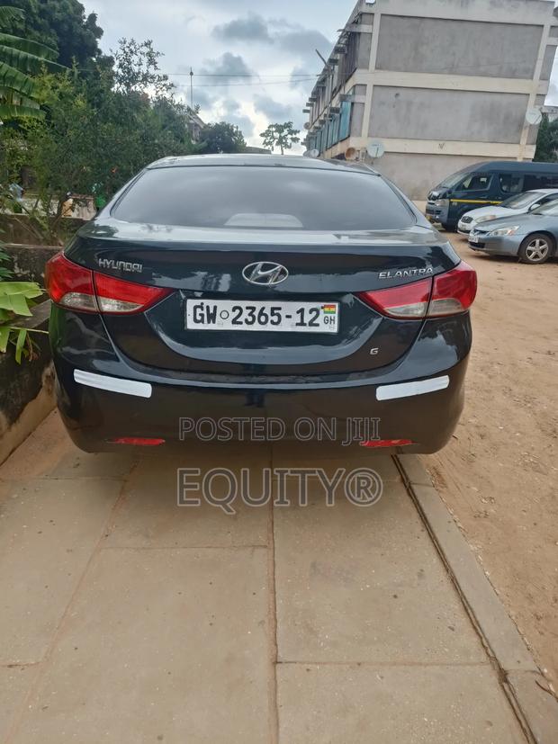 Hyundai Elantra 2012 Black