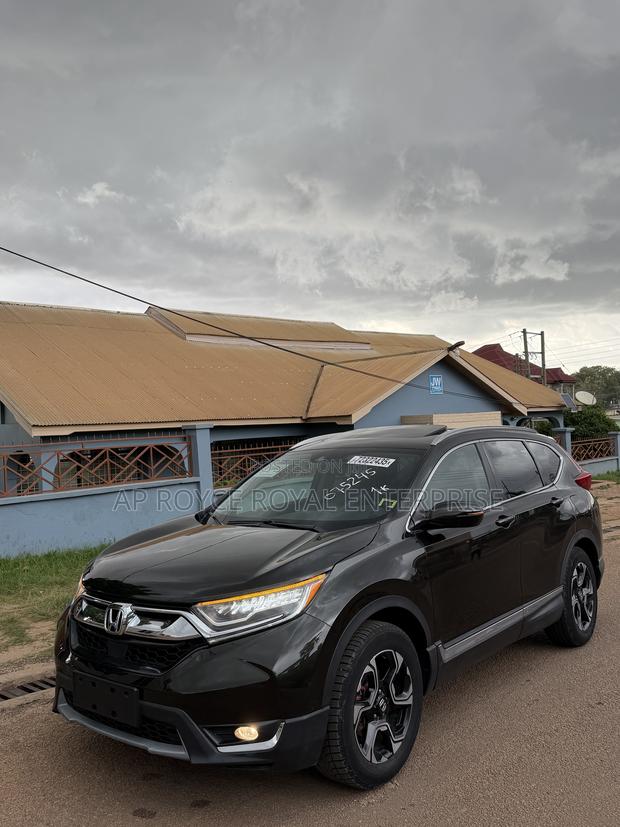 Honda CR-V Touring AWD 2019 Green