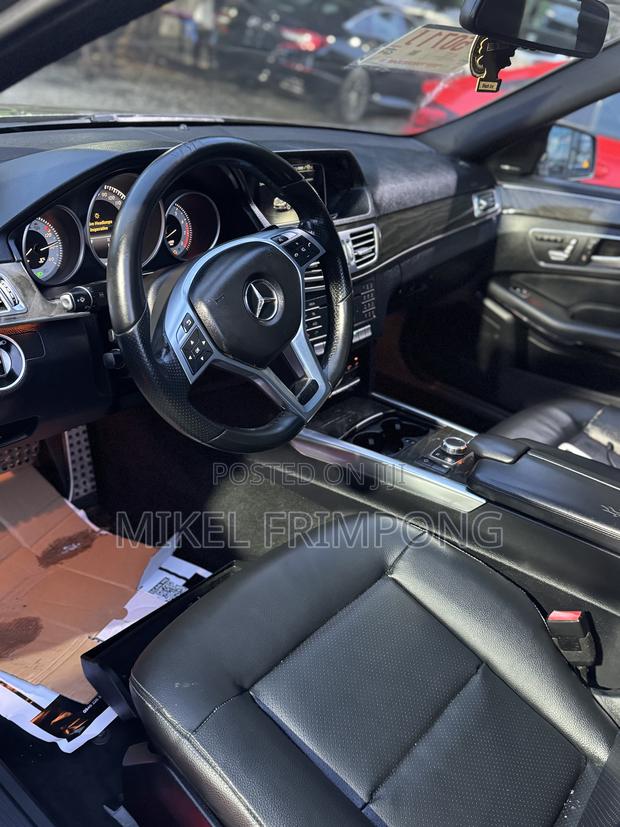 Mercedes-Benz E350 Base 4Matic Sedan AWD (3.5L 6cyl 7A) 2016 Gray