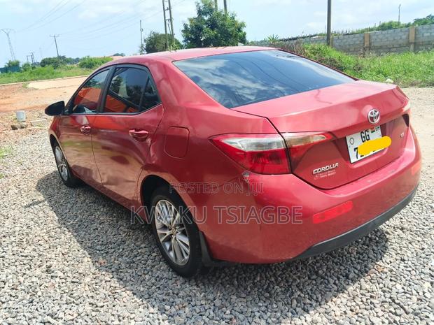 Toyota Corolla LE Eco 4dr Sedan (1.8L 4cyl CVT) 2015 Maroon