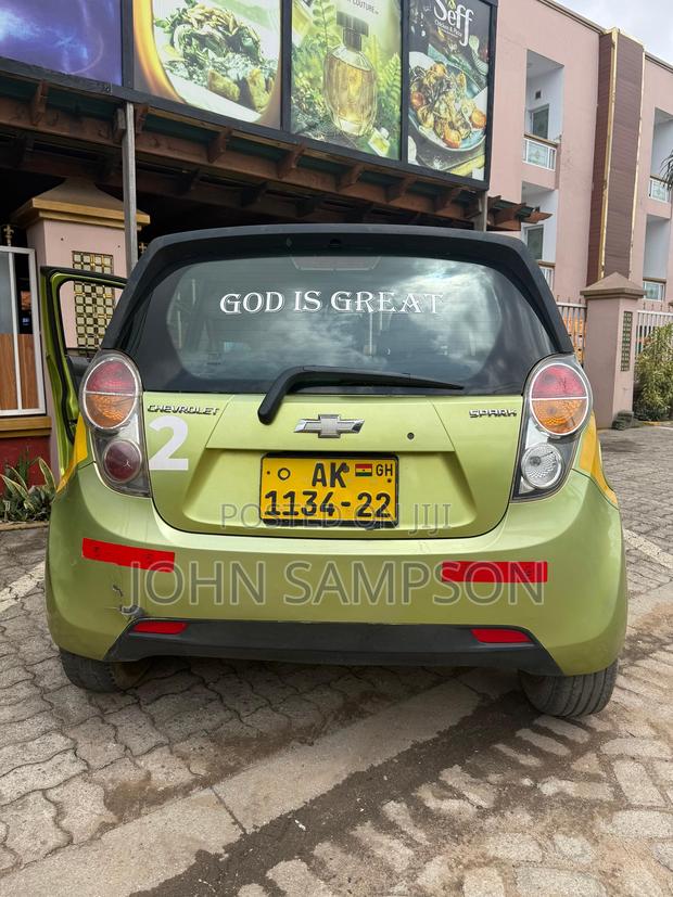 Chevrolet Spark 1LT 2013 Green