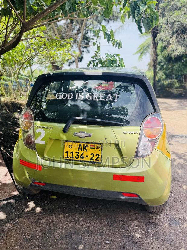 Chevrolet Spark 1LT 2013 Green