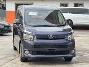 Toyota Voxy 2011 Blue for sale