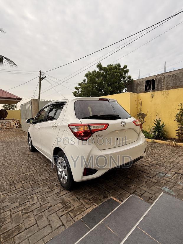 Toyota Vitz 1.0 FWD 3dr 2017 White