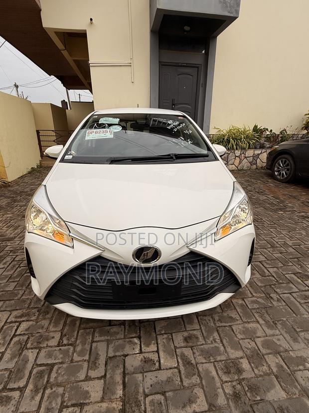 Toyota Vitz 1.0 FWD 3dr 2017 White