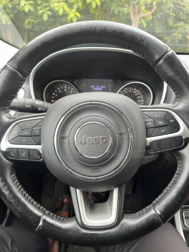 Jeep Compass 2018 White