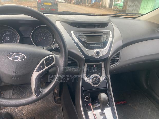Hyundai Elantra Limited 2012 Blue