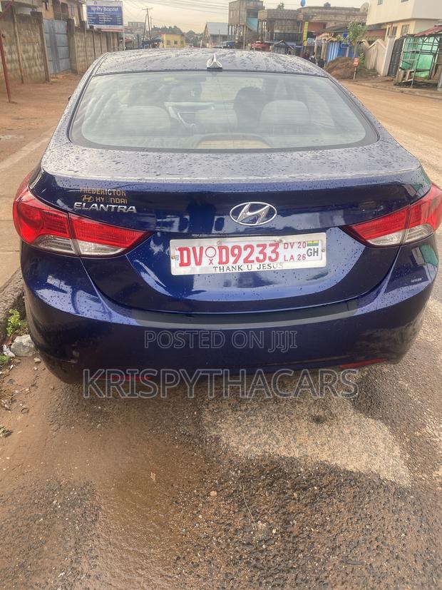 Hyundai Elantra Limited 2012 Blue