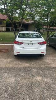 Hyundai Elantra SE Sedan FWD (1.8L 4cyl 6A) 2016 White for sale