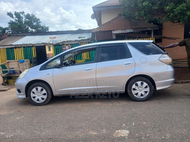 Honda Fit 2013 Silver