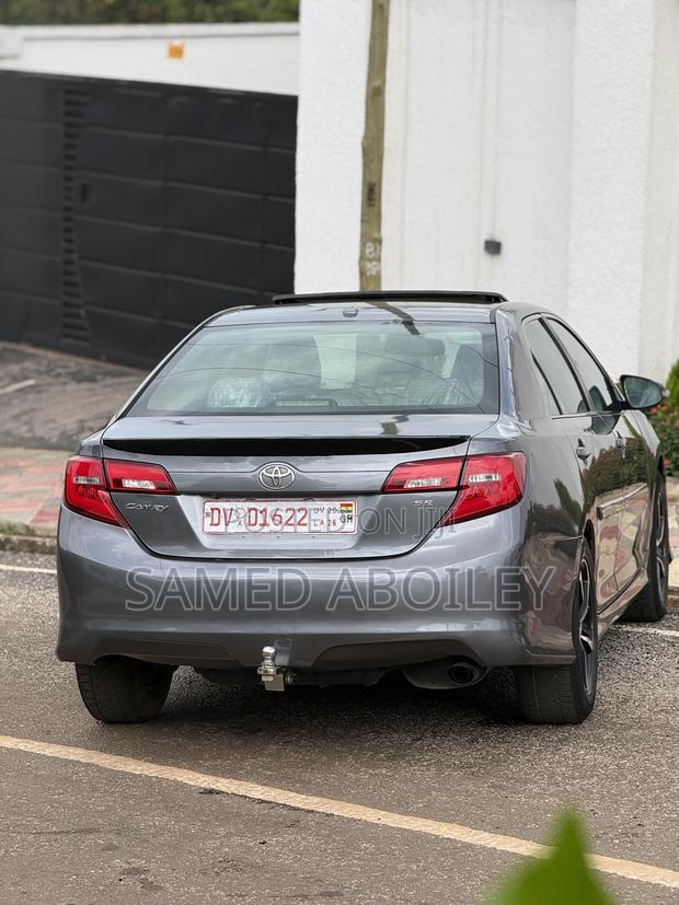 Toyota Camry L 4dr Sedan (2.5L 4cyl 6A) 2013 Gray