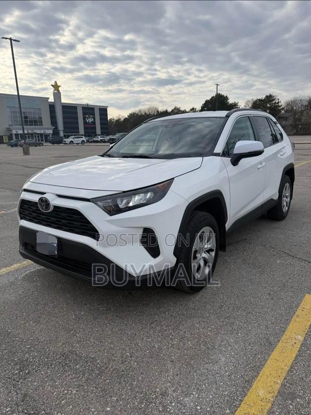 Toyota RAV4 2019 White