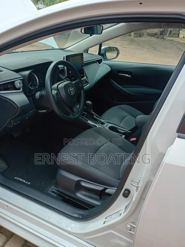 Toyota Corolla L 2020 White
